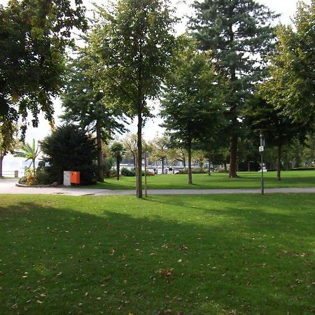 Ferienwohnungen am Uferpark Blaser Friedrichshafen Exterior foto